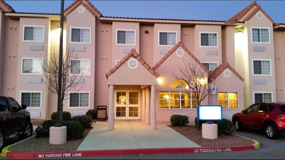 Quality Inn & Suites West El Paso I-10 Exterior photo
