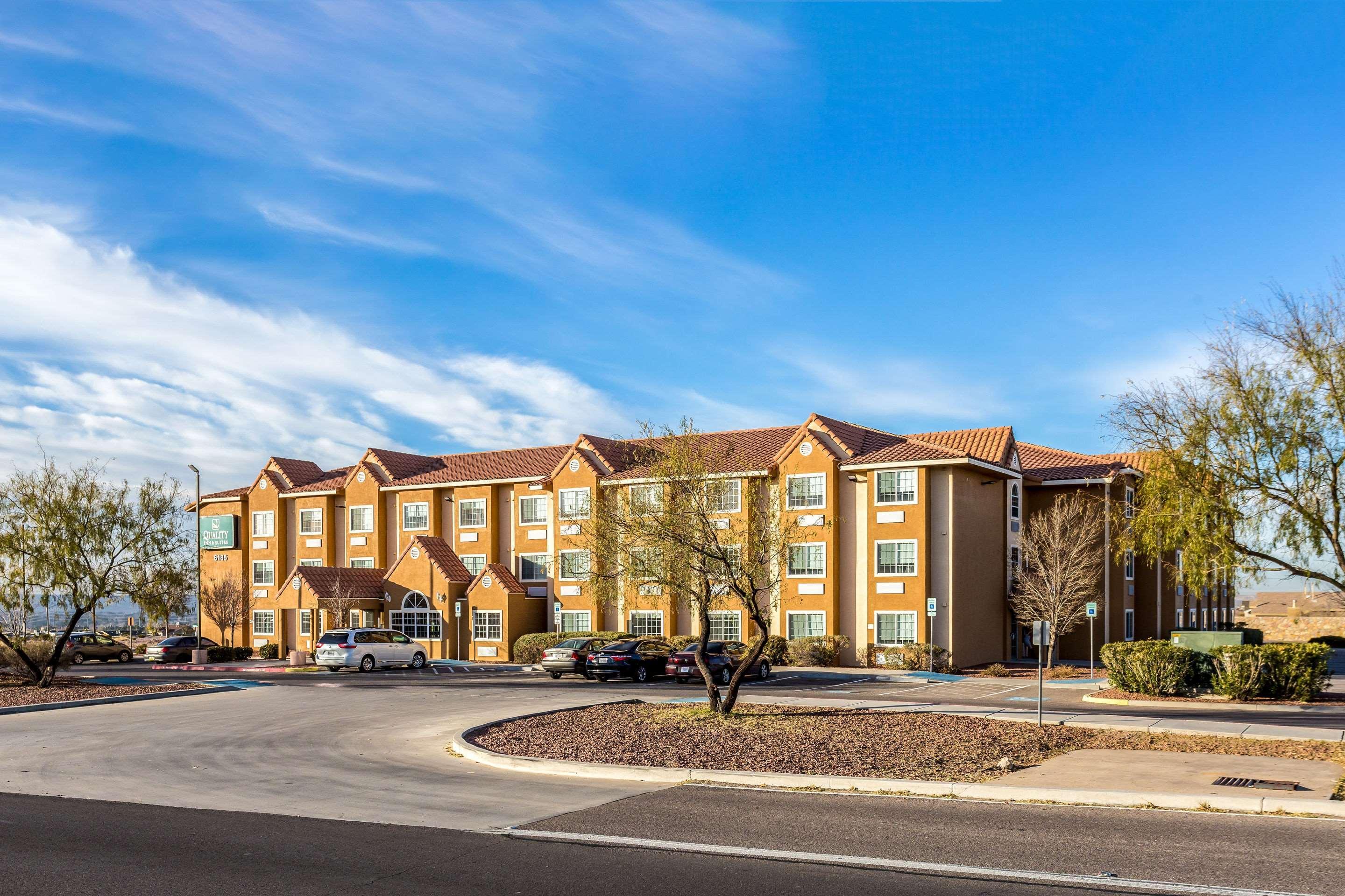 Quality Inn & Suites West El Paso I-10 Exterior photo